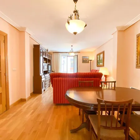 Vivienda Turistica Los Leones Berlanga de Duero Esterno foto