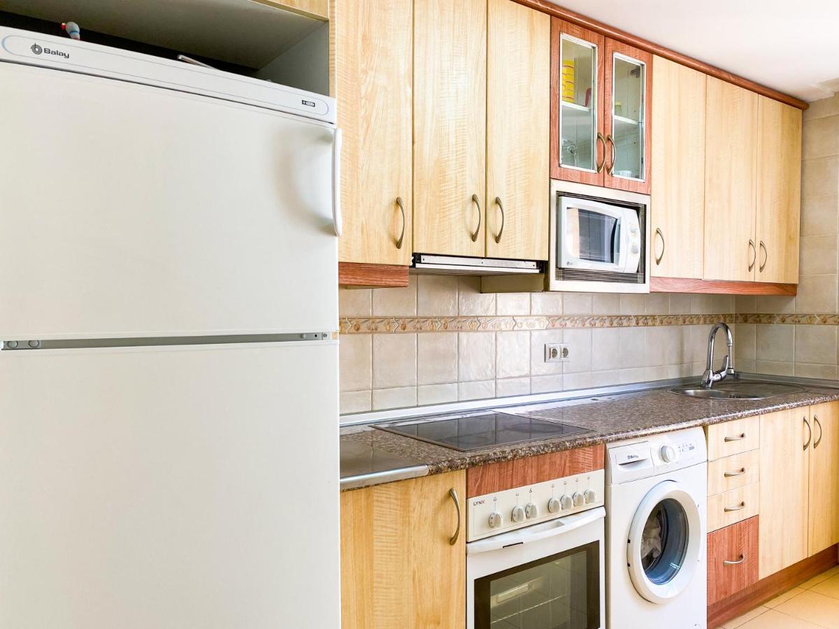 Vivienda Turistica Leones Apartment